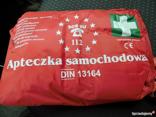 Apteczka samochodowa