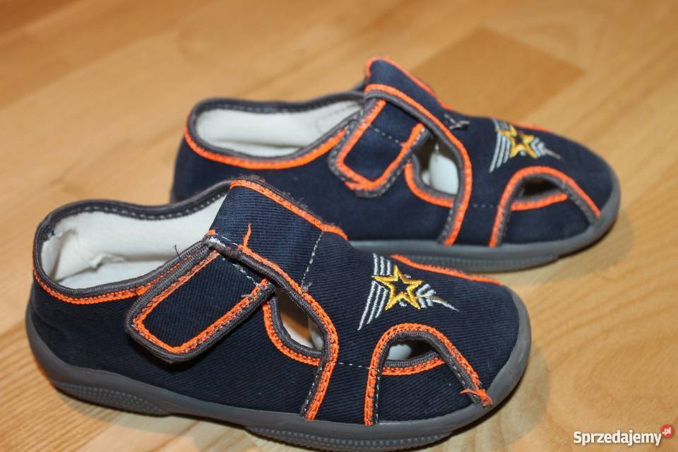 Butki dziecięce na rzep