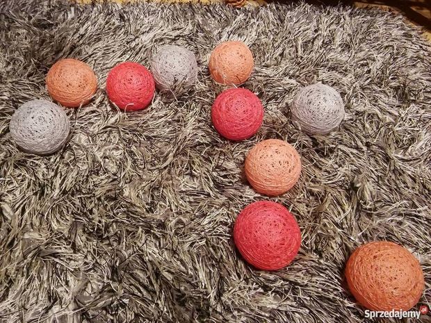 Cotton ball jako bombki