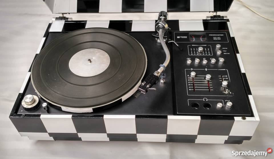 Gramofon w stylu retro