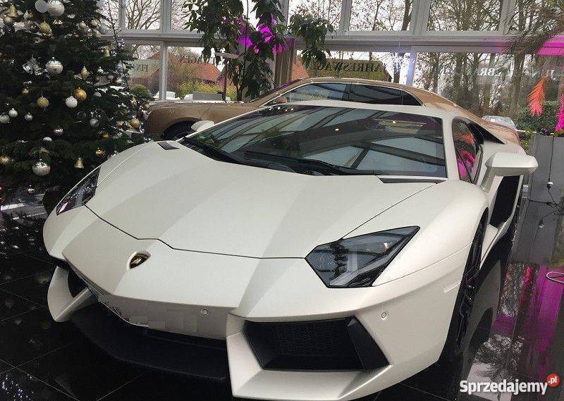 Lamborghini Aventador