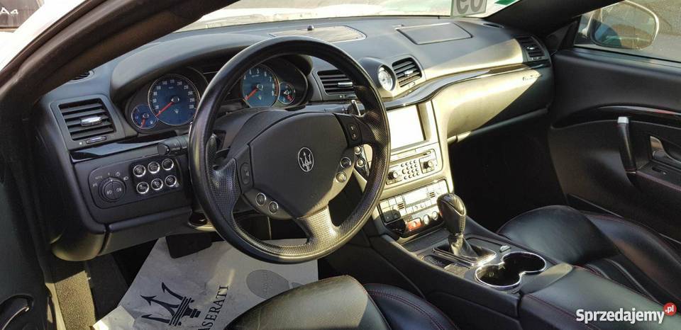 Maserati wnętrze