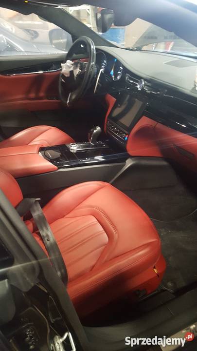 Wnętrze Maserati