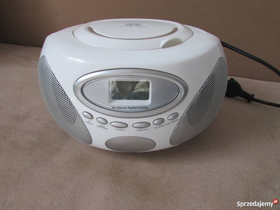 Biały boombox