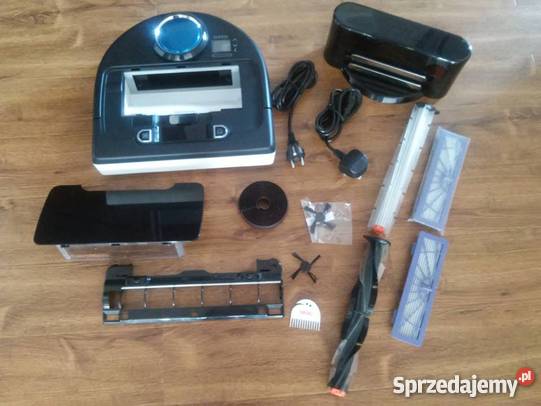Robot czyszczący z akcesoriami