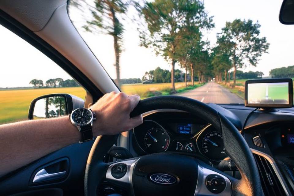 Kupujemy CB Radio - na jakie parametry zwracać uwagę?